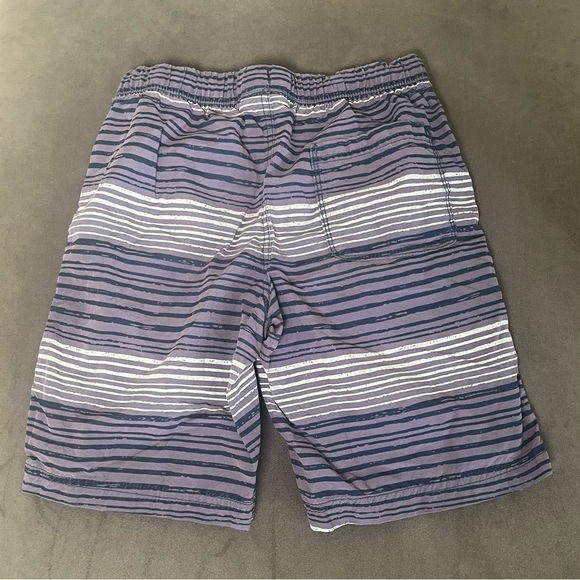 Boys Urban Pipeline size Medium swim shorts. EUC! - Picture 3 of 3